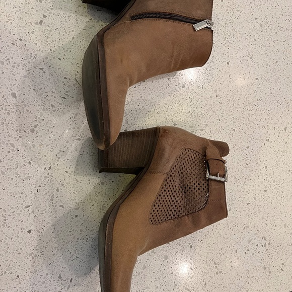 Ladies Aquatalia booties - Picture 1 of 6